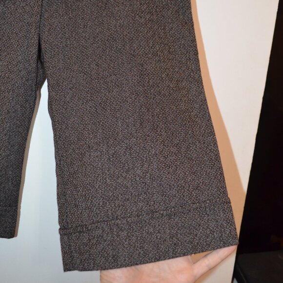 XXZ Grey Woven Polyester-Rayon Front Pockets Decors Low Rise Midi Shorts 0 - Picture 5 of 5